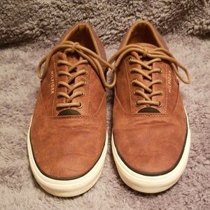 Tommy Hilfiger NYC Mens 10.5 Brown & Ivory